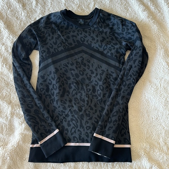 [Sweaty Betty] Ski Base Layer Top - Picture 2 of 7